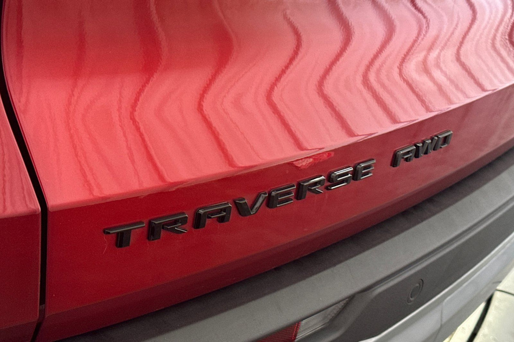 Thumbnail: 2025 Chevrolet Traverse - 7