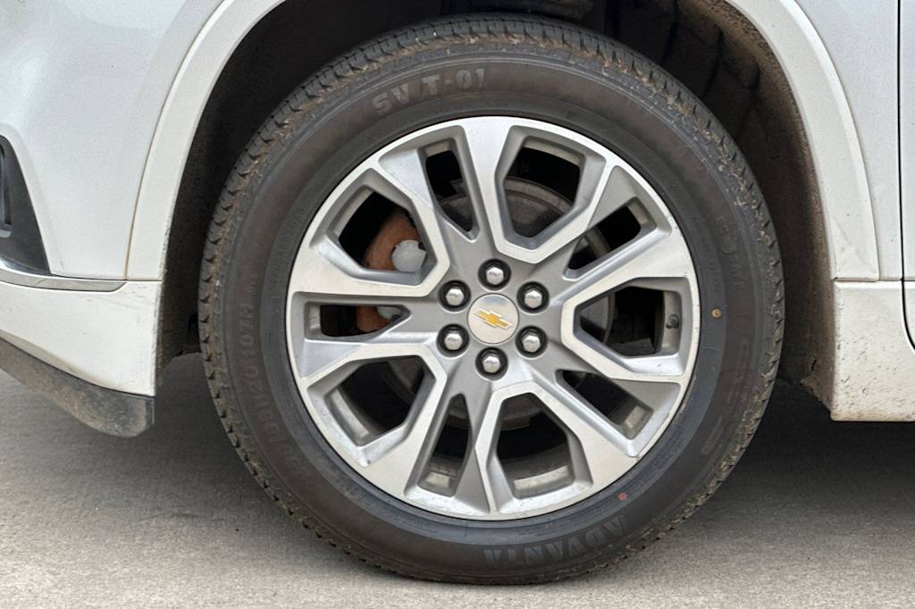 Thumbnail: 2020 Chevrolet Traverse - 8
