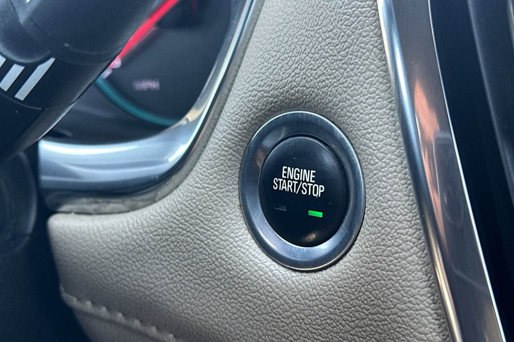 Thumbnail: 2023 Chevrolet Traverse - 28