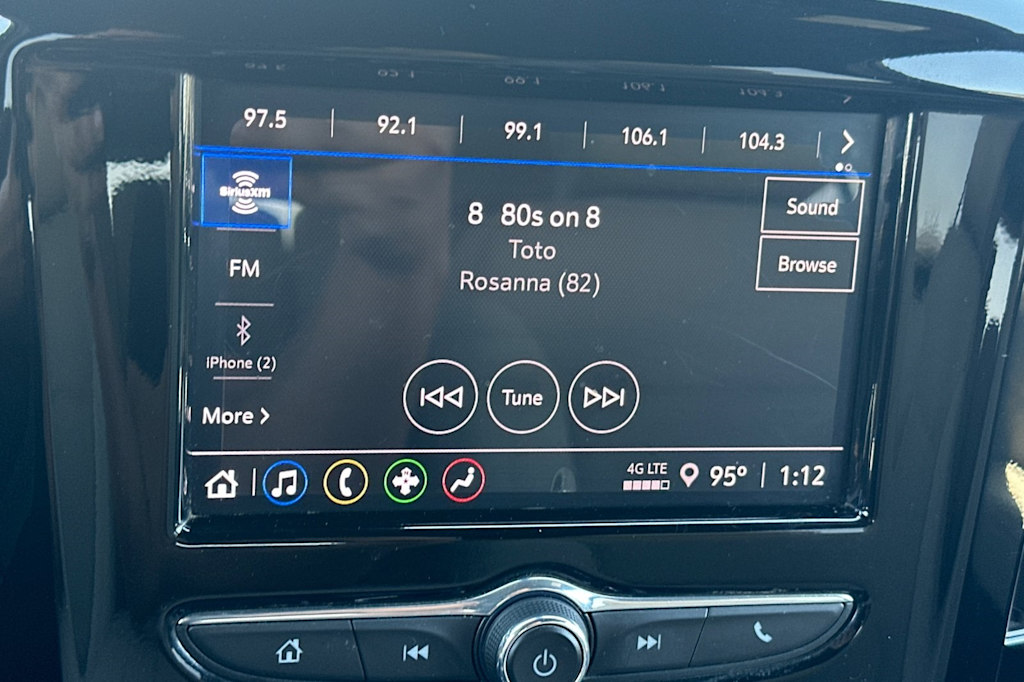 Thumbnail: 2023 Chevrolet Traverse - 15