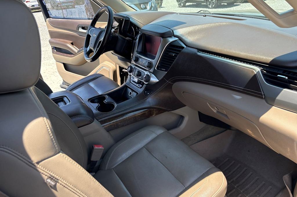 Thumbnail: 2016 Chevrolet Tahoe - 13