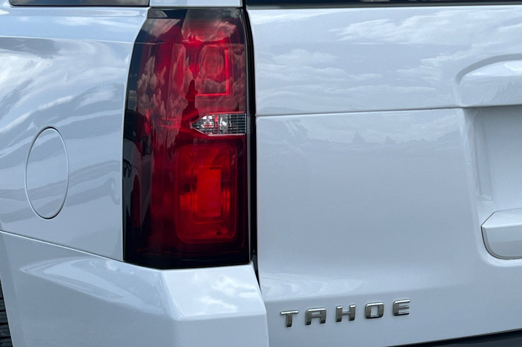 Thumbnail: 2018 Chevrolet Tahoe - 24