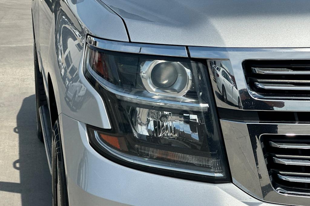 Thumbnail: 2018 Chevrolet Tahoe - 34