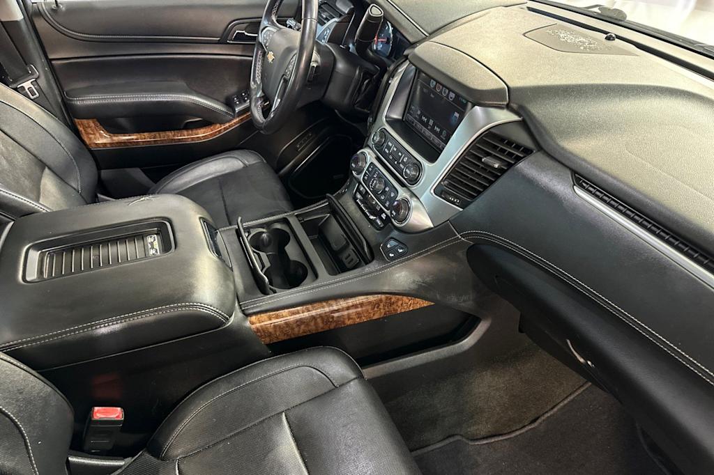 Thumbnail: 2018 Chevrolet Tahoe - 13
