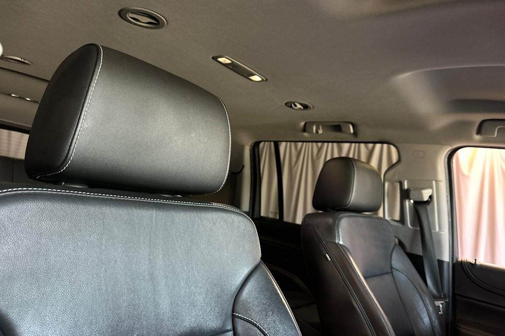 Thumbnail: 2018 Chevrolet Suburban - 10