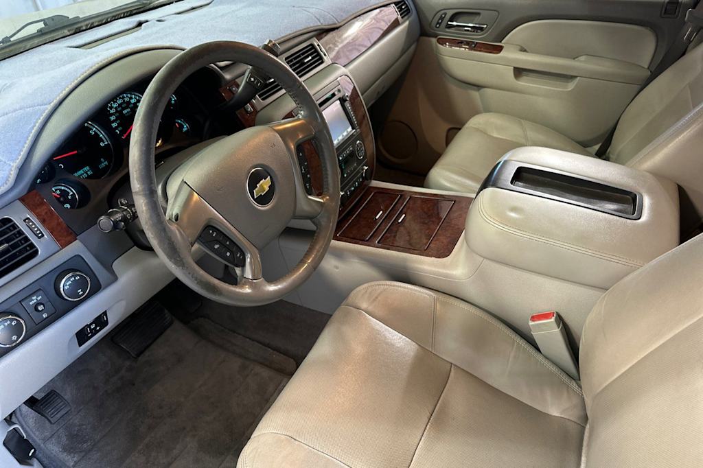 Thumbnail: 2012 Chevrolet Tahoe - 9