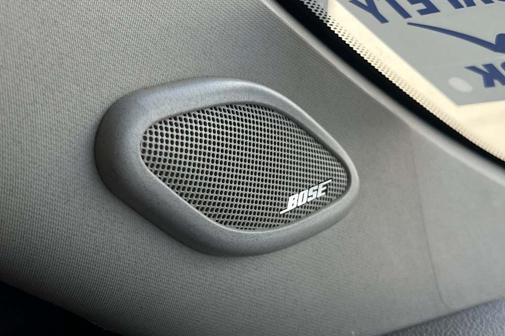 Thumbnail: 2012 Chevrolet Tahoe - 25