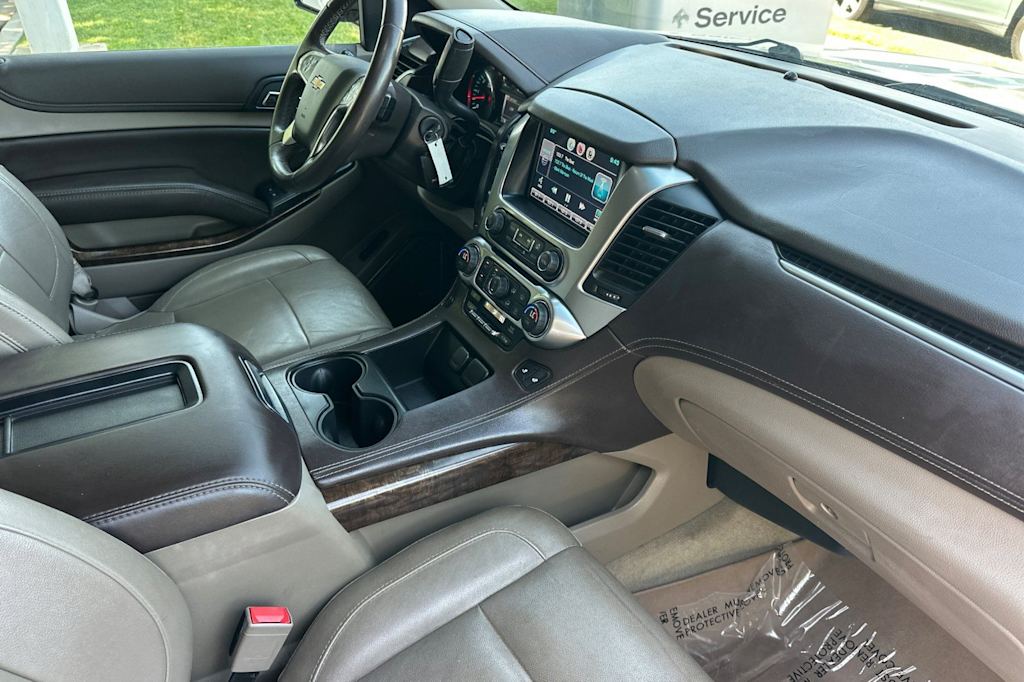 Thumbnail: 2015 Chevrolet Suburban - 13