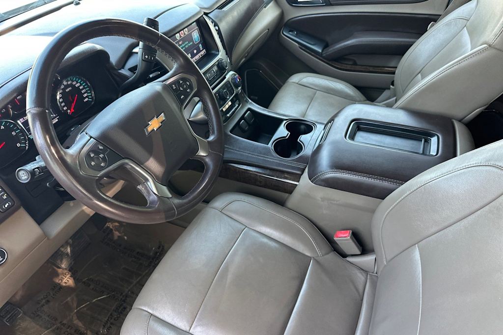 Thumbnail: 2015 Chevrolet Suburban - 10