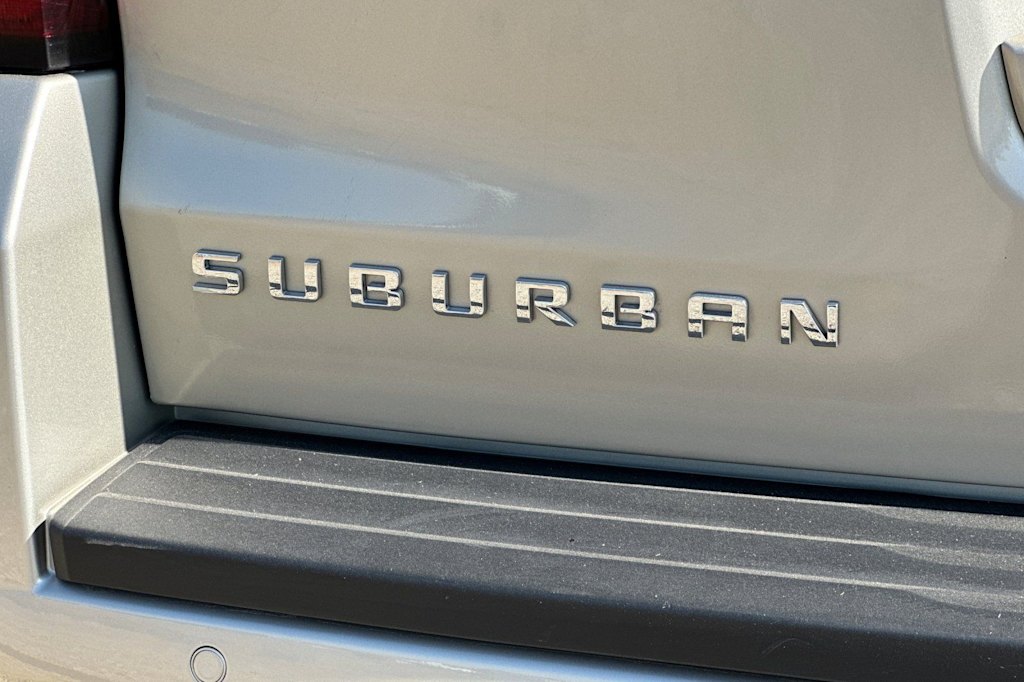 Thumbnail: 2015 Chevrolet Suburban - 7