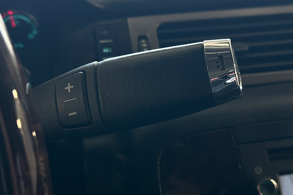 Thumbnail: 2013 GMC Sierra 3500 - 27