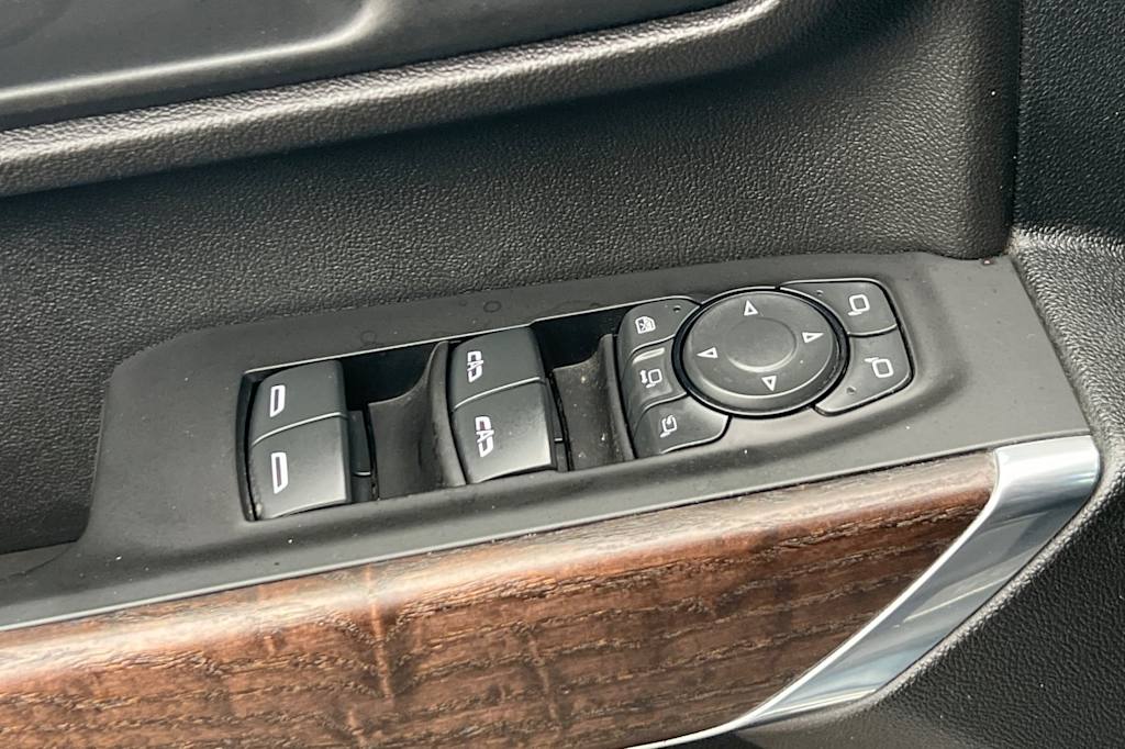 Thumbnail: 2020 GMC Sierra 3500 - 22