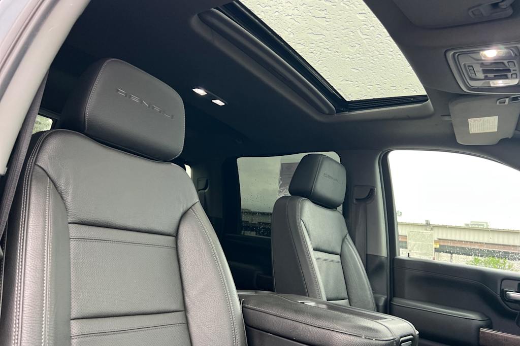 Thumbnail: 2020 GMC Sierra 3500 - 23