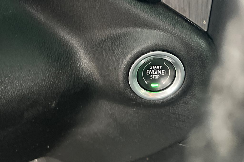 Thumbnail: 2020 GMC Sierra 3500 - 28