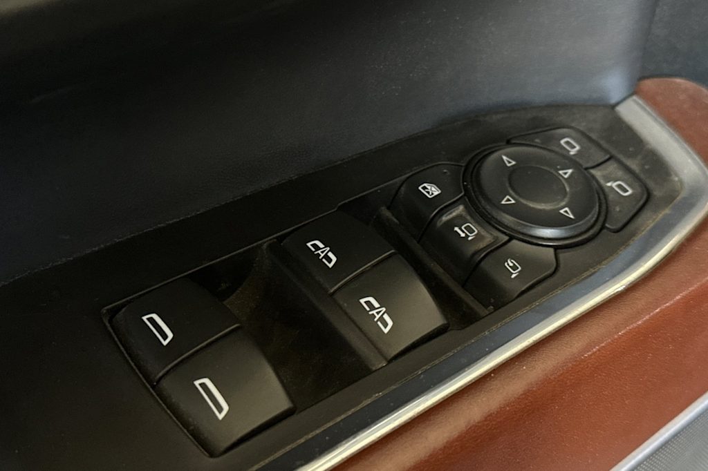 Thumbnail: 2024 GMC Sierra 2500 - 22