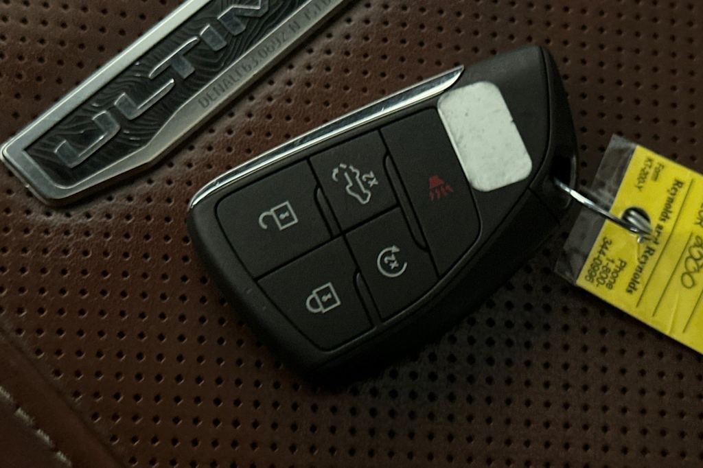 Thumbnail: 2024 GMC Sierra 2500 - 15