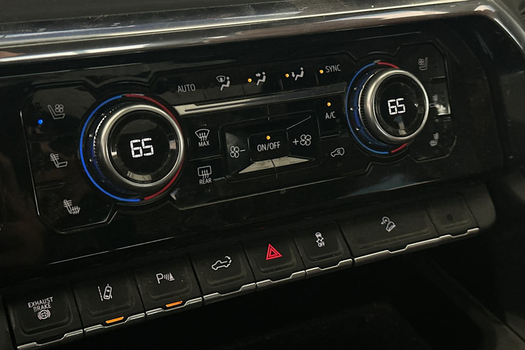 Thumbnail: 2024 GMC Sierra 2500 - 25