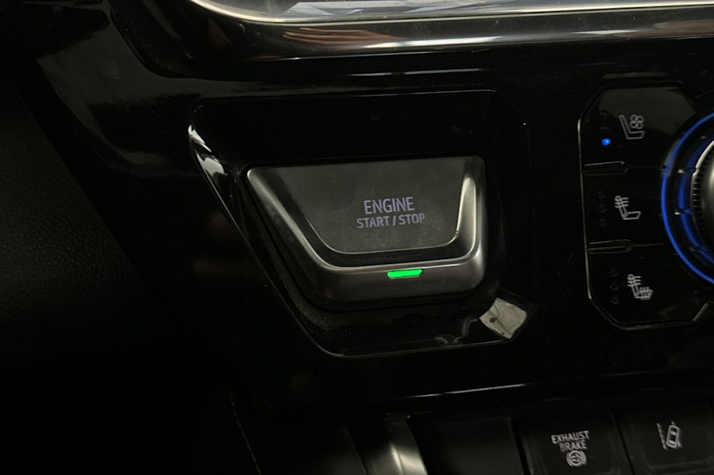 Thumbnail: 2024 GMC Sierra 2500 - 13