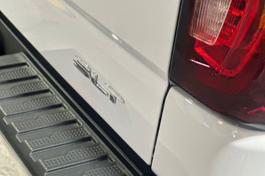 Thumbnail: 2025 GMC Sierra 1500 - 22