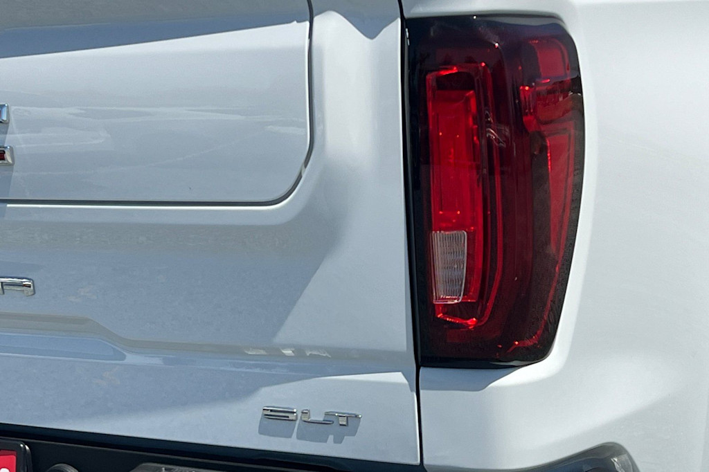 Thumbnail: 2025 GMC Sierra 1500 - 23
