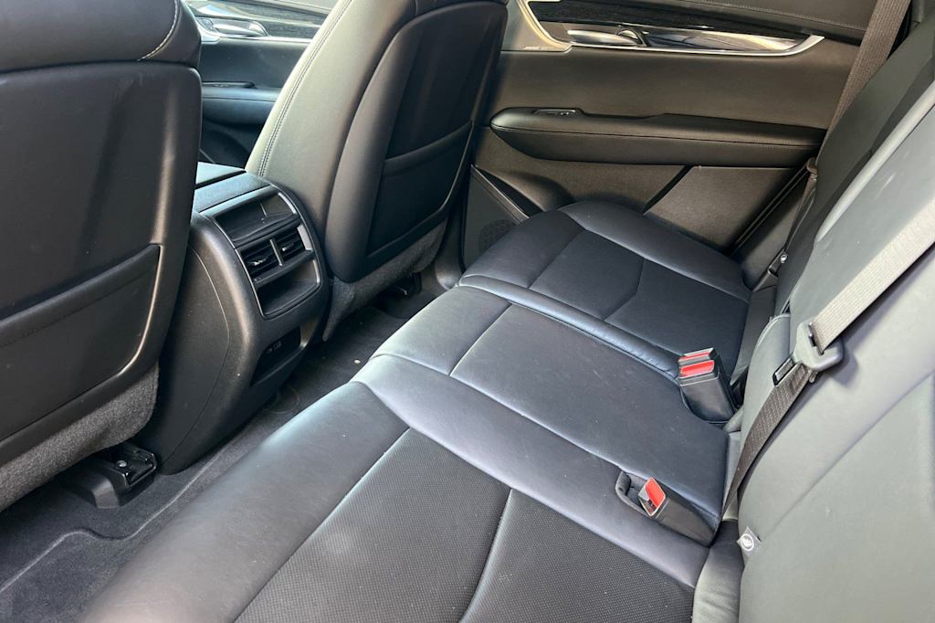 Thumbnail: 2020 Cadillac XT5 - 10