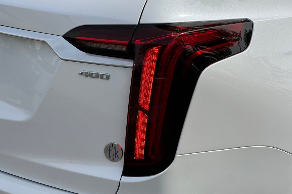 Thumbnail: 2025 Cadillac XT6 - 38