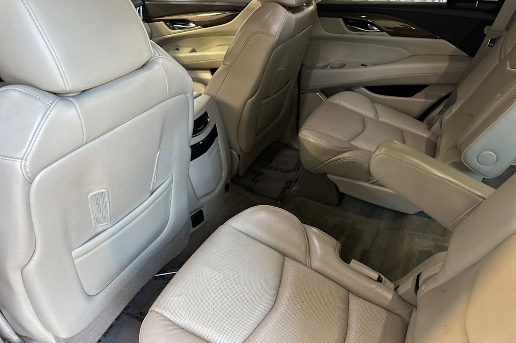 Thumbnail: 2020 Cadillac Escalade - 10
