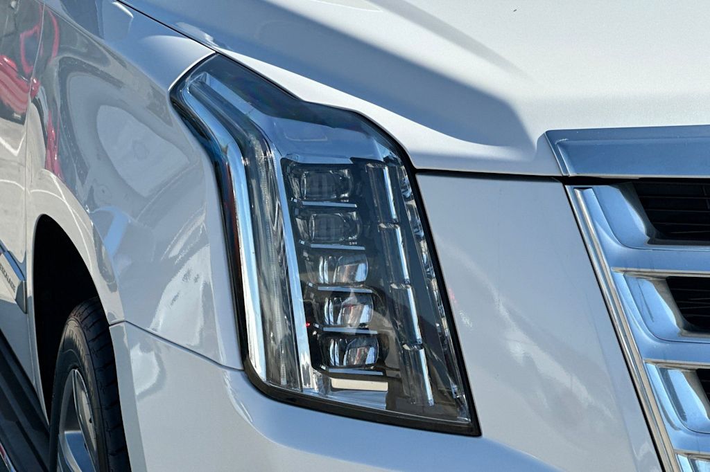 Thumbnail: 2020 Cadillac Escalade - 35