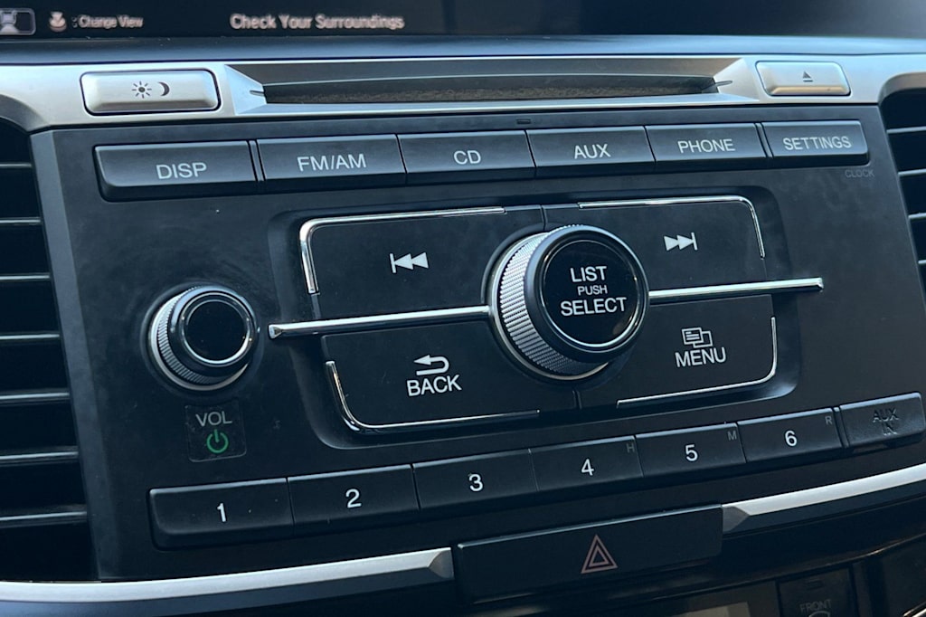 Thumbnail: 2016 Honda Accord - 26