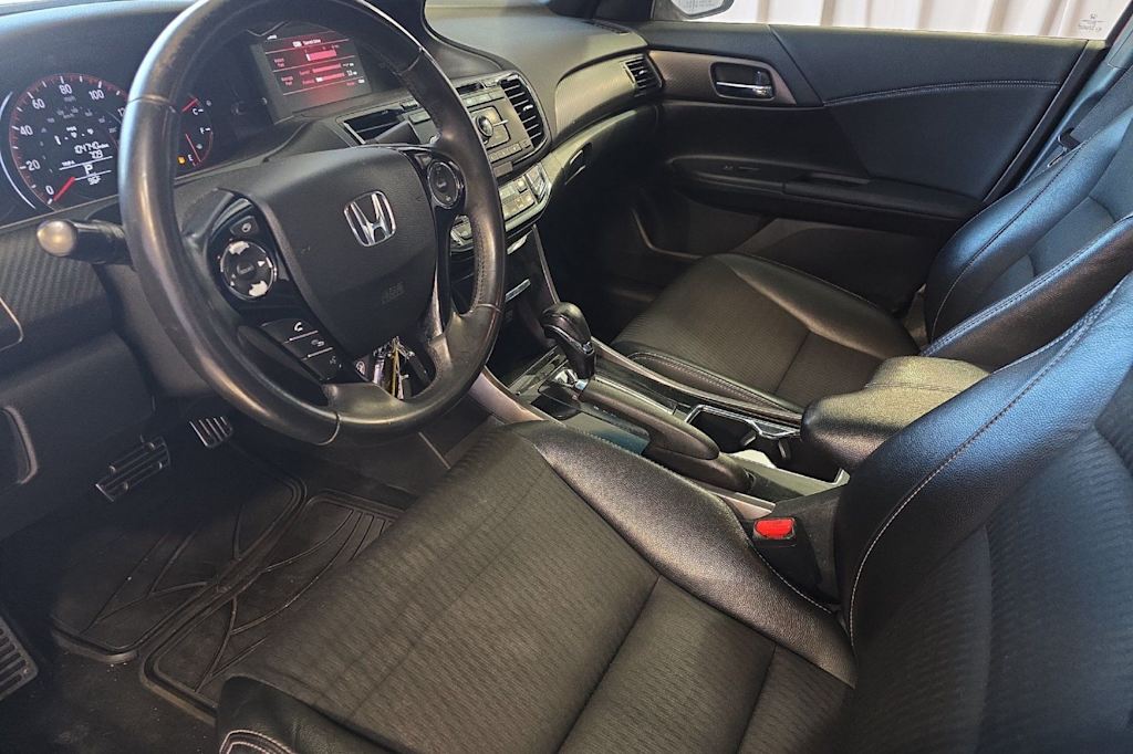 Thumbnail: 2017 Honda Accord - 9