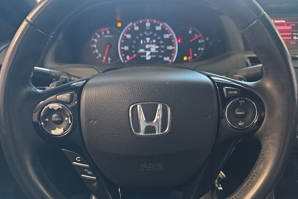 Thumbnail: 2017 Honda Accord - 25