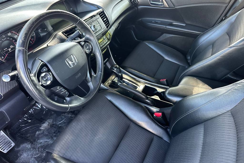 Thumbnail: 2017 Honda Accord - 9