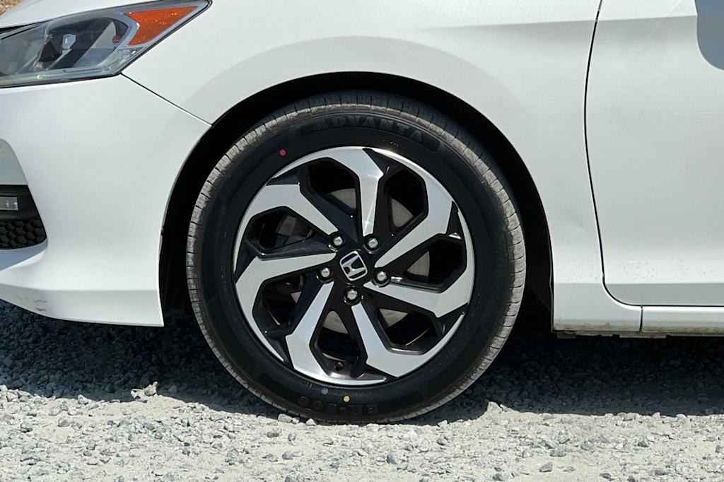 Thumbnail: 2016 Honda Accord - 8