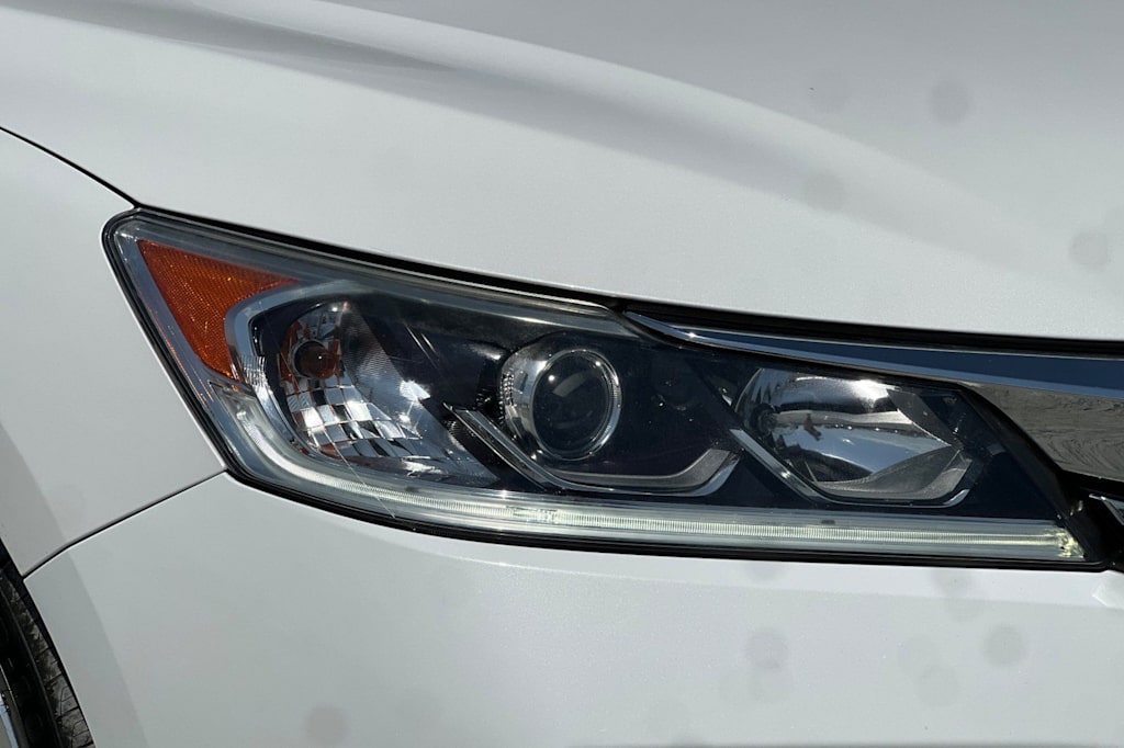Thumbnail: 2016 Honda Accord - 35