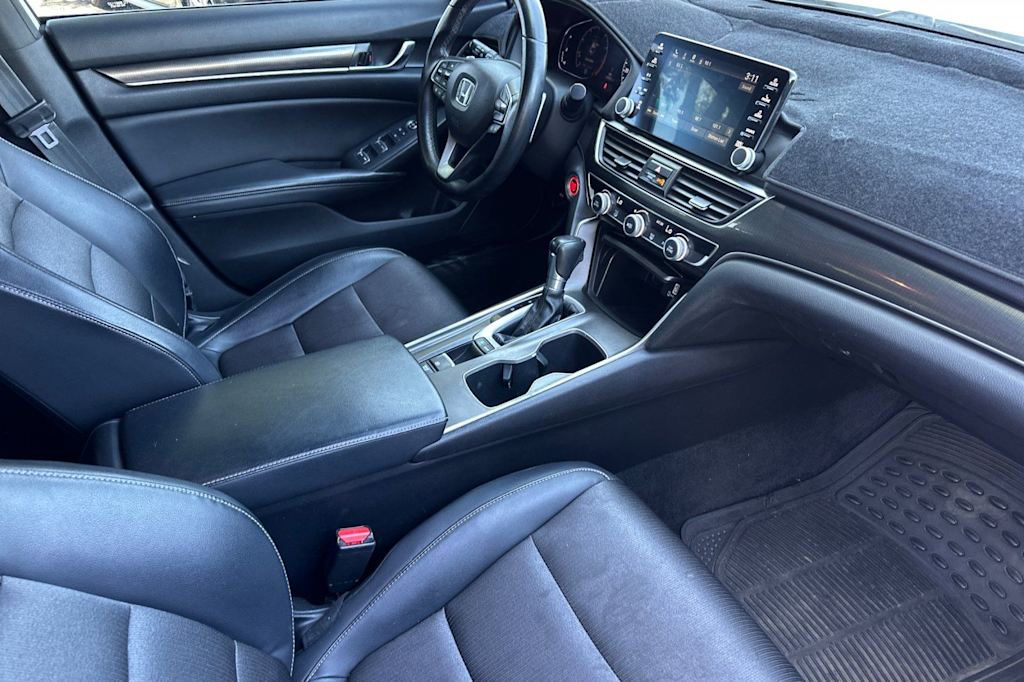 Thumbnail: 2018 Honda Accord - 13