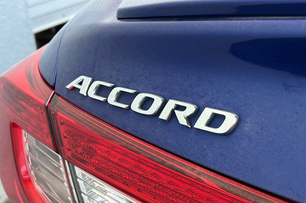 Thumbnail: 2018 Honda Accord - 7