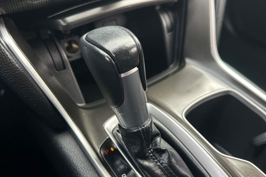 Thumbnail: 2018 Honda Accord - 15