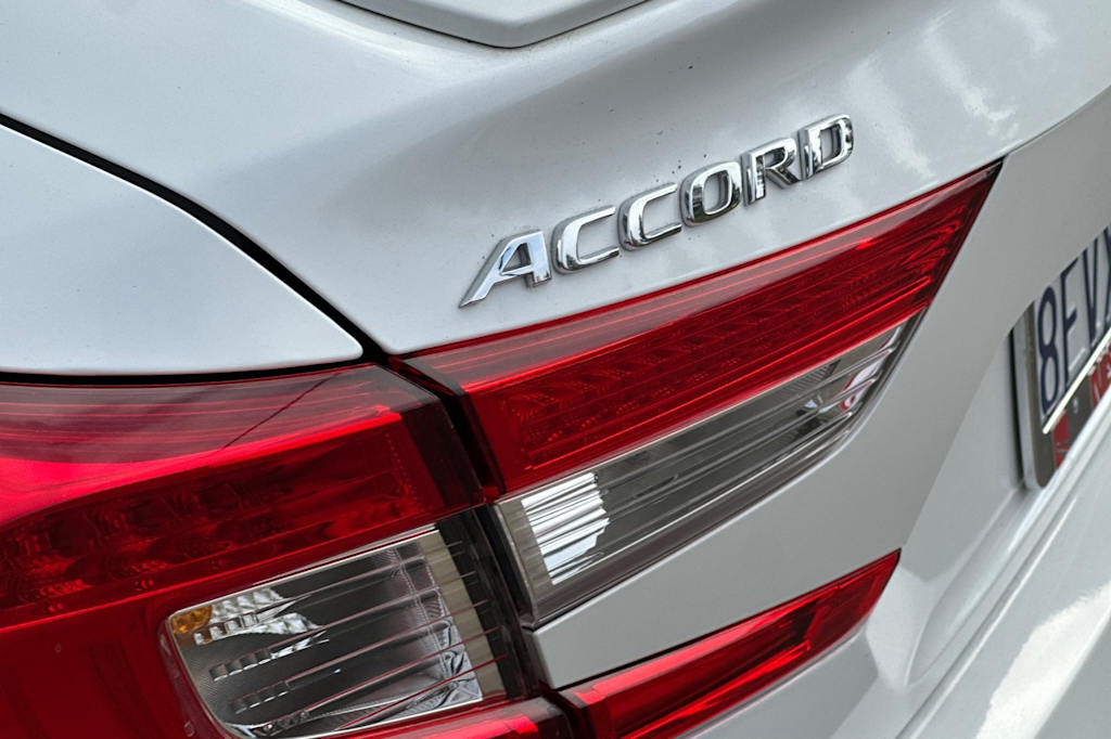 Thumbnail: 2018 Honda Accord - 25