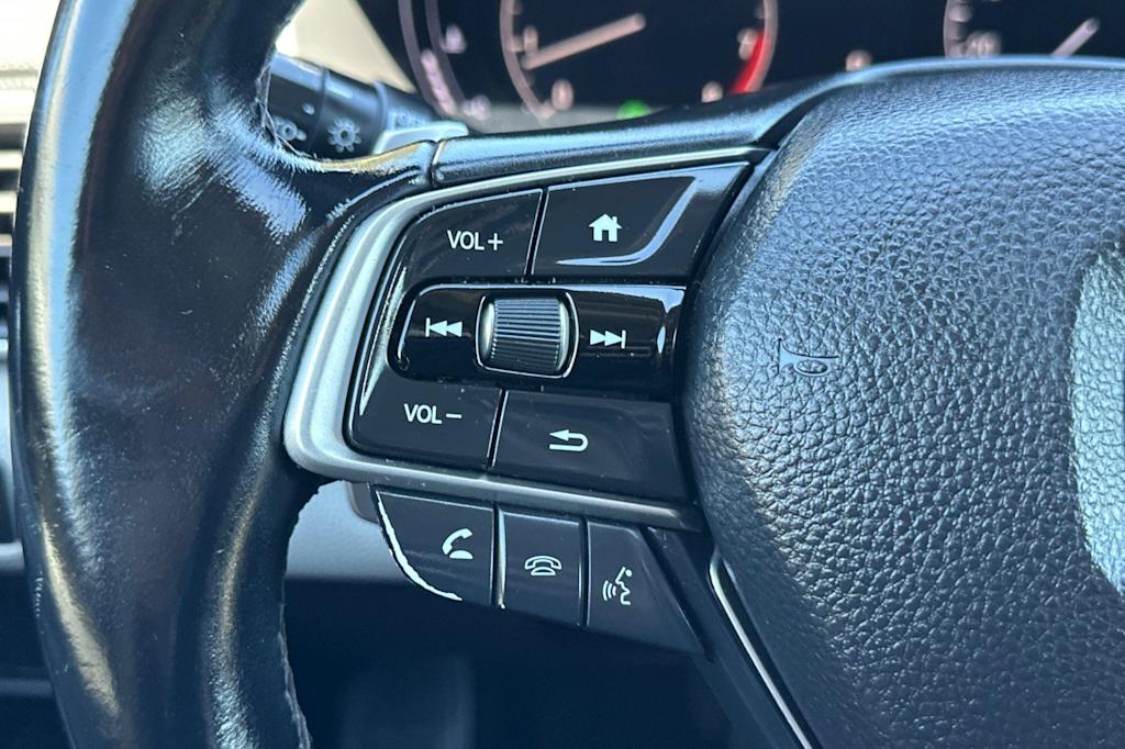 Thumbnail: 2018 Honda Accord - 30