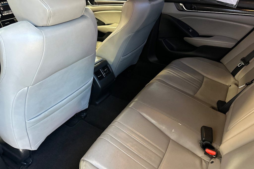 Thumbnail: 2018 Honda Accord - 10
