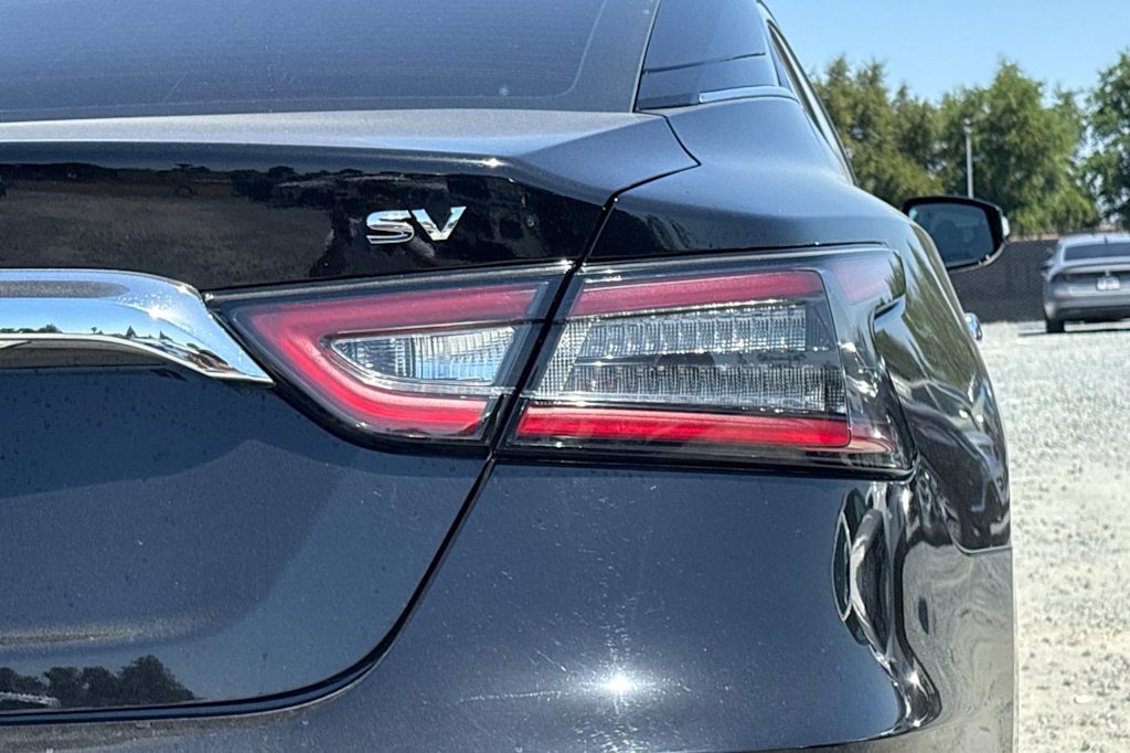 Thumbnail: 2023 Nissan Maxima - 21