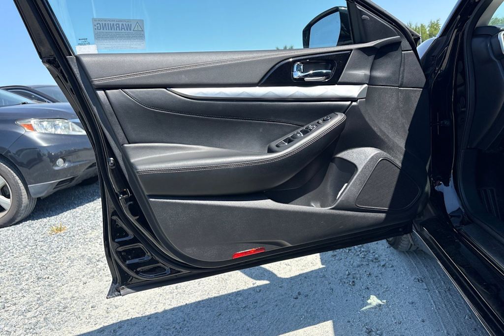 Thumbnail: 2023 Nissan Maxima - 22