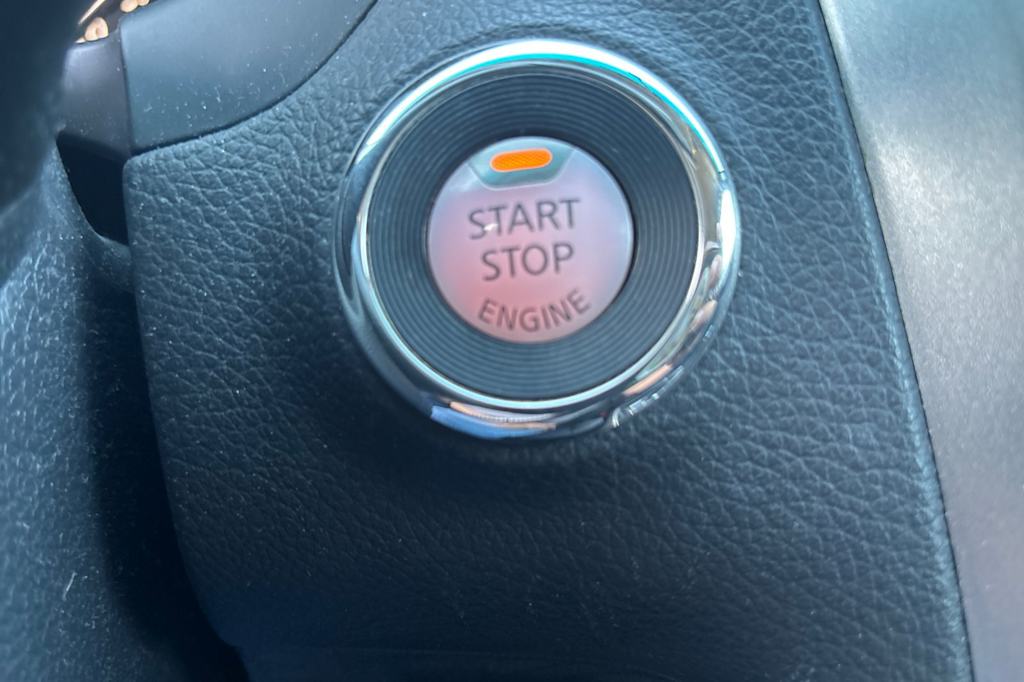 Thumbnail: 2015 Nissan Altima - 26