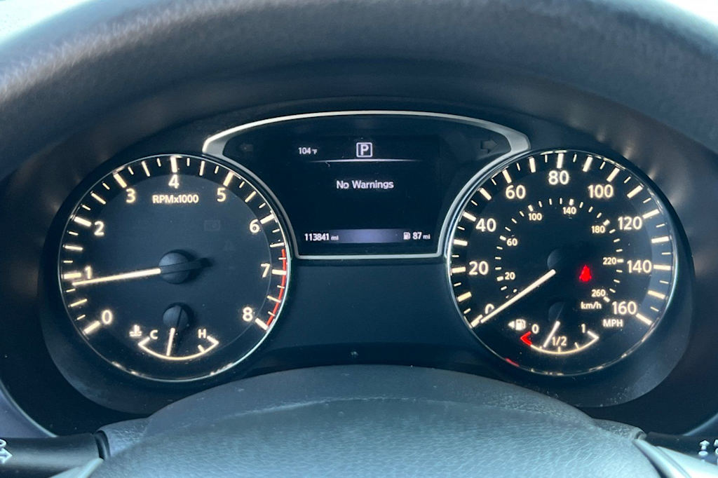Thumbnail: 2016 Nissan Altima - 31