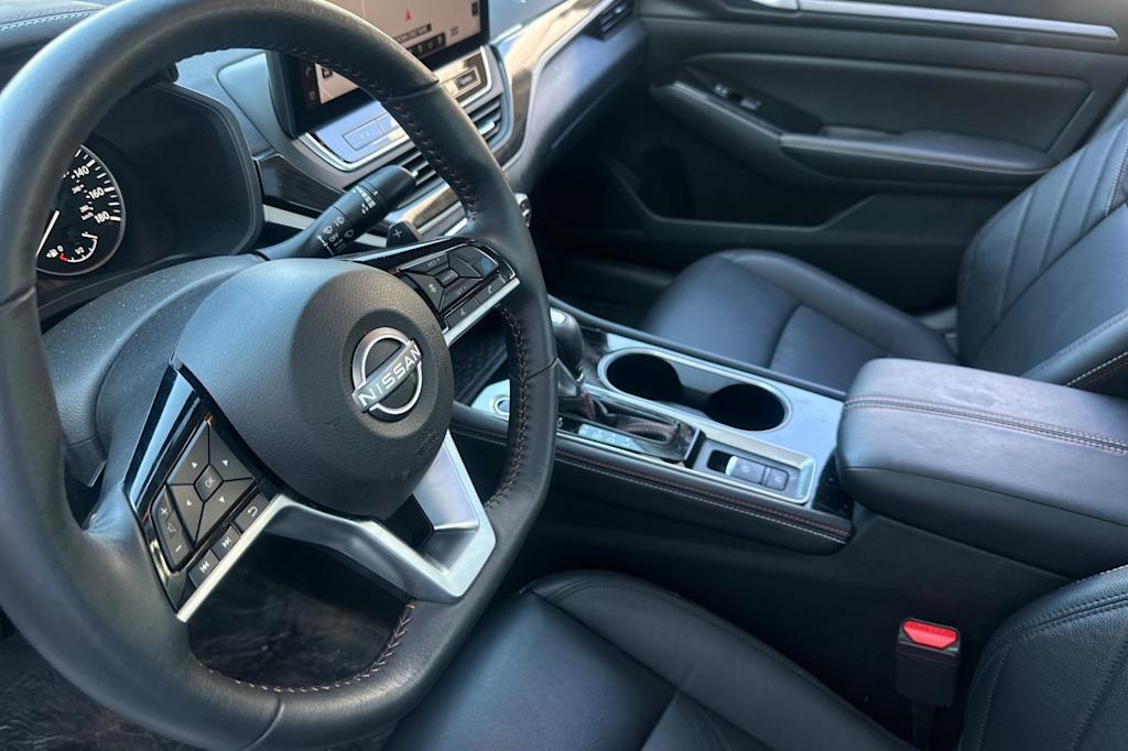 Thumbnail: 2024 Nissan Altima - 10