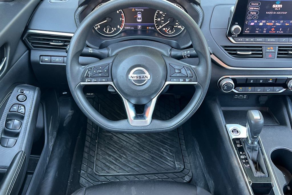 Thumbnail: 2019 Nissan Altima - 13