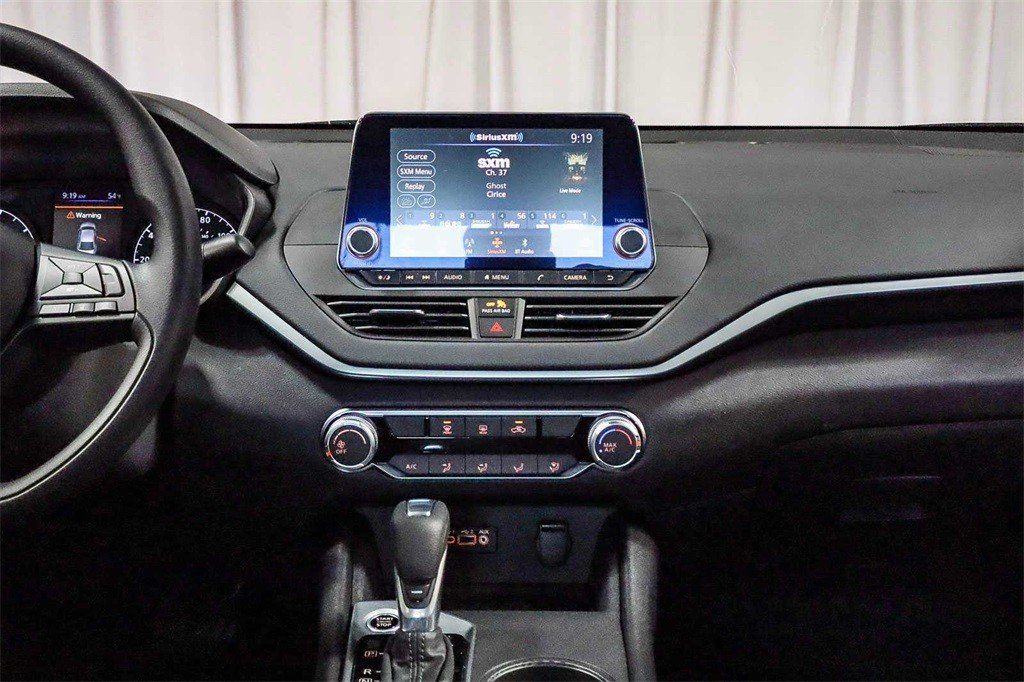 Thumbnail: 2025 Nissan Altima - 23