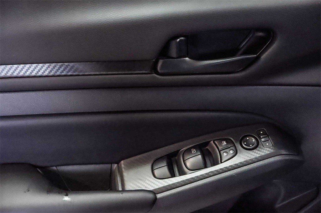 Thumbnail: 2025 Nissan Altima - 25