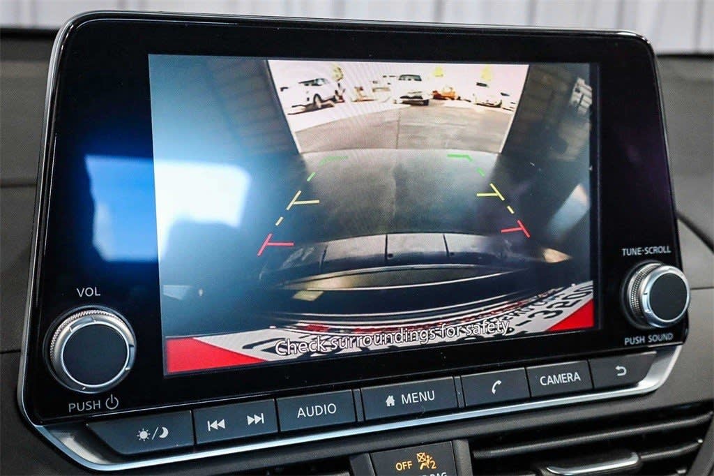 Thumbnail: 2025 Nissan Altima - 27