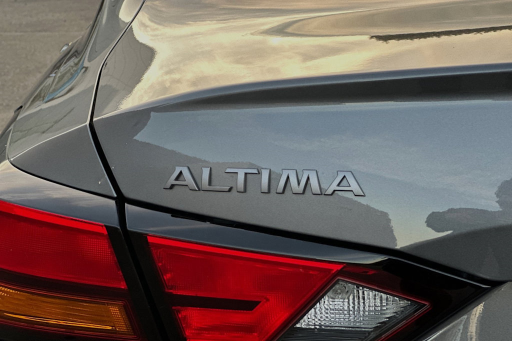 2025 Nissan Altima S 7